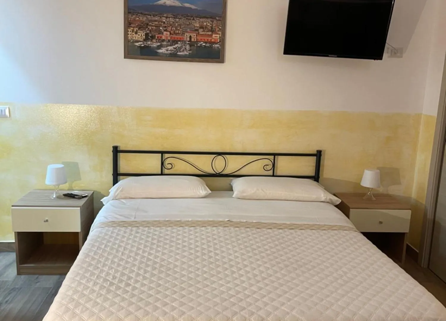 Guest house Calabro 21 Appartament Catania Italy